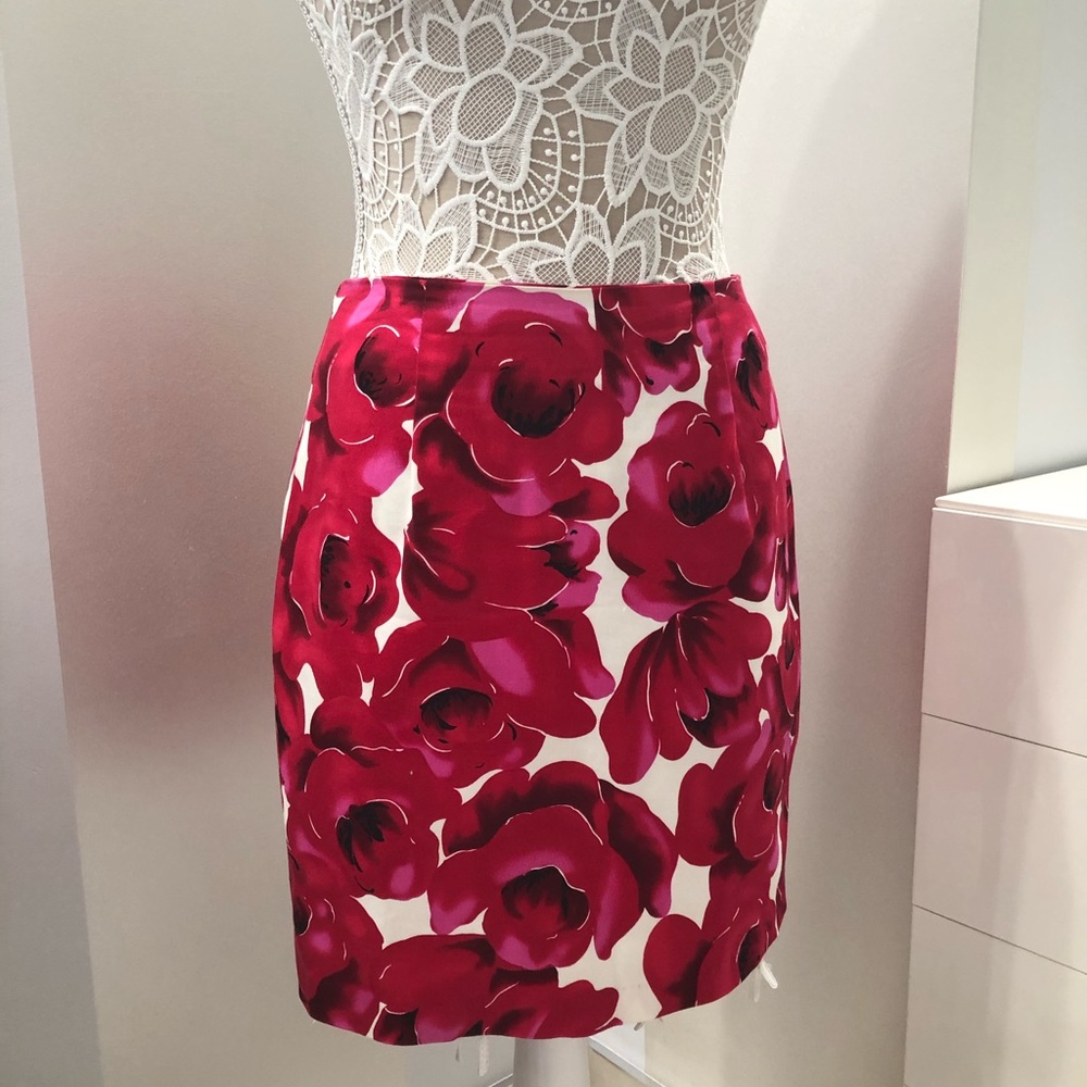 Skirt with Floral Print